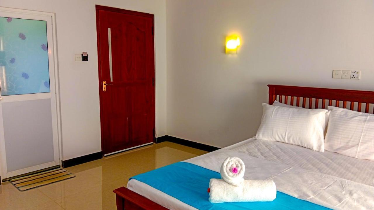 Ceylon Amigos Eco Resort Sigiriya Buitenkant foto