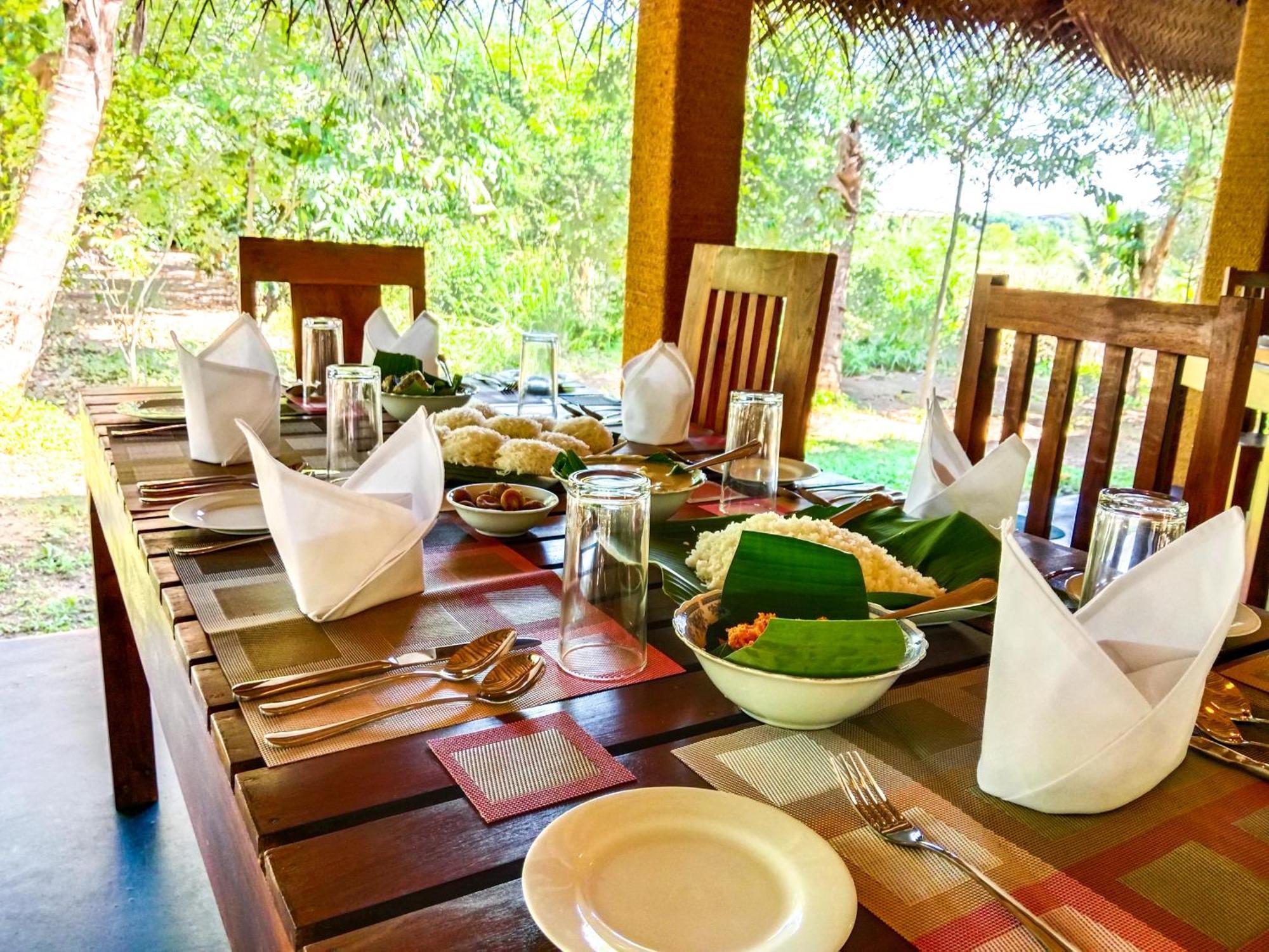 Ceylon Amigos Eco Resort Sigiriya Buitenkant foto