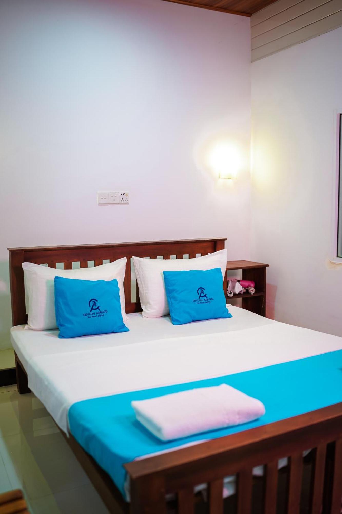 Ceylon Amigos Eco Resort Sigiriya Buitenkant foto